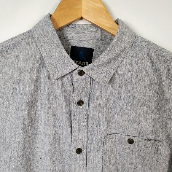 prAna Men's Medium gray Blue Button-Down Short Sleeve Shirt - Picture 1 of 10